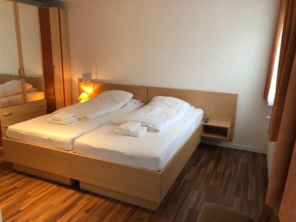 Hotel Kriftelerhof Zewnętrze zdjęcie